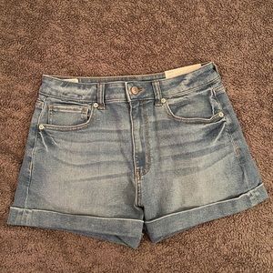American Eagle Mom Shorts Size 6